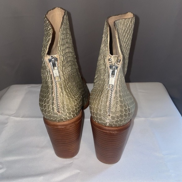 Wal & Pai LA Bolan Square Toe Boot Gold Reptile Women's 39 EU 9 US Brazil - Picture 4 of 13